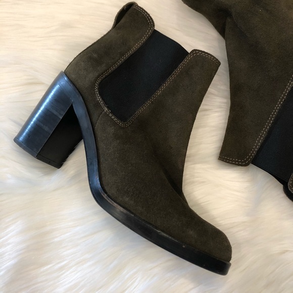 TOPSHOP Missile Olive Green Suede Chelsea Boots - Picture 3 of 15
